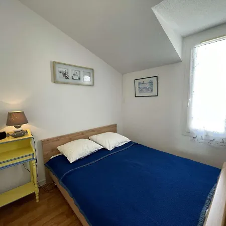 Maison 3 Pieces A 400m De La Plage, Avec Terrasse Et Parking - Hilaire De Riez - Fr-1-224c-224 *